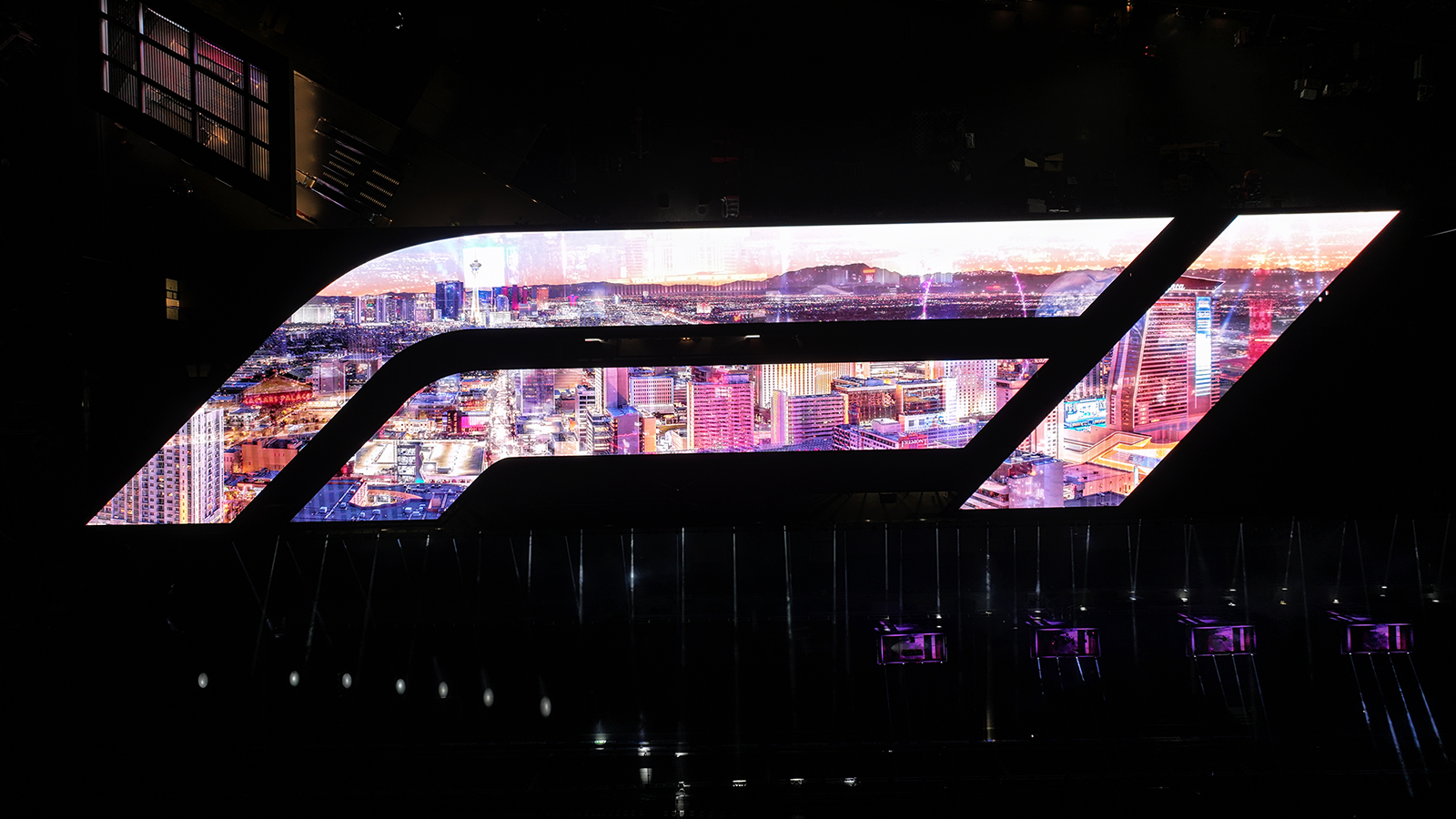 F1 Formula 1 logo with Las Vegas skyline displayed on Samsung LED display