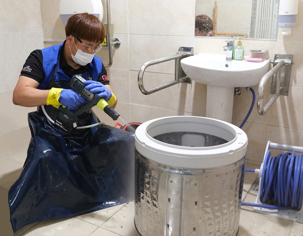 [사진] 삼성케어플러스 세탁기 전문세척 재능기부 봉사활동 2